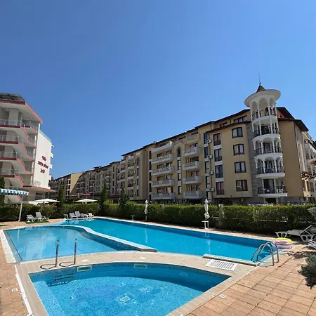 Sunny House 201 One Bedroom Apartman Napospart